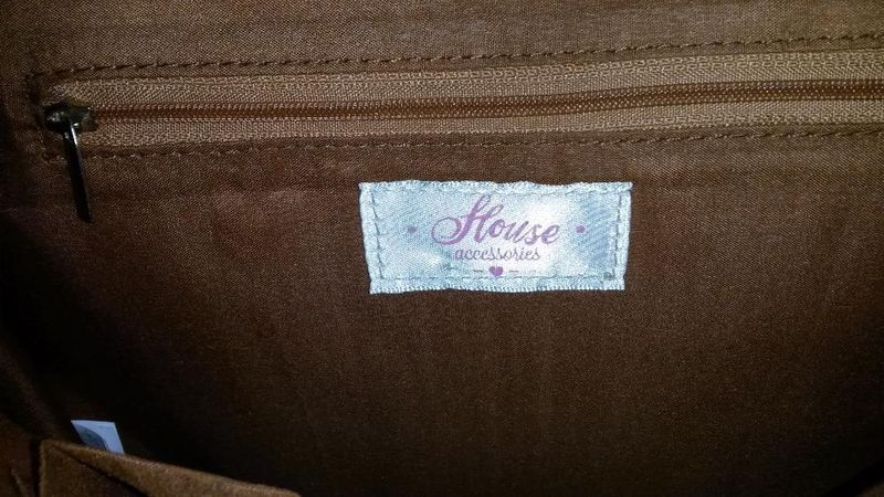 Фірмова сумка House Brand.