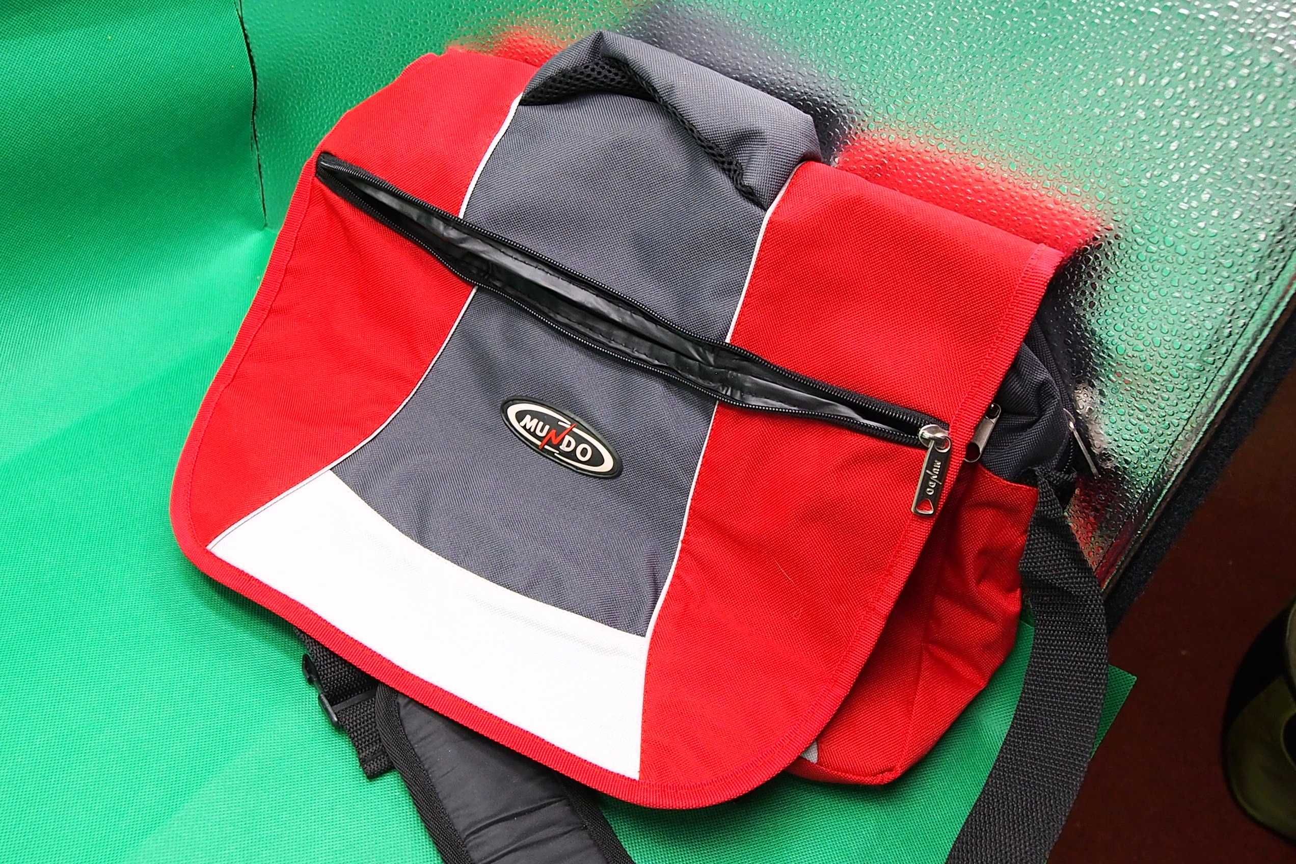 NOWA praktyczna TORBA AKTÓWKA na LAPTOP walizka Neseser na RAMIĘ