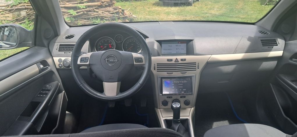 Opel Astra H універсал 2008