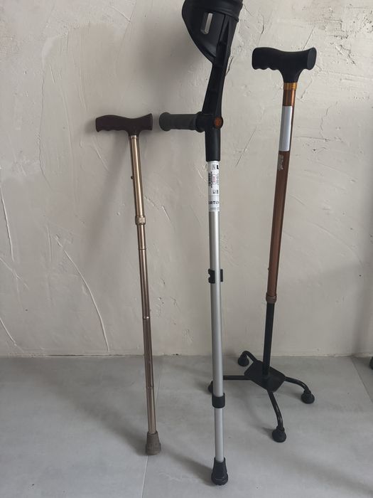 Ходунки для дорослих, милиці деревяні, палка палка з підлокітником