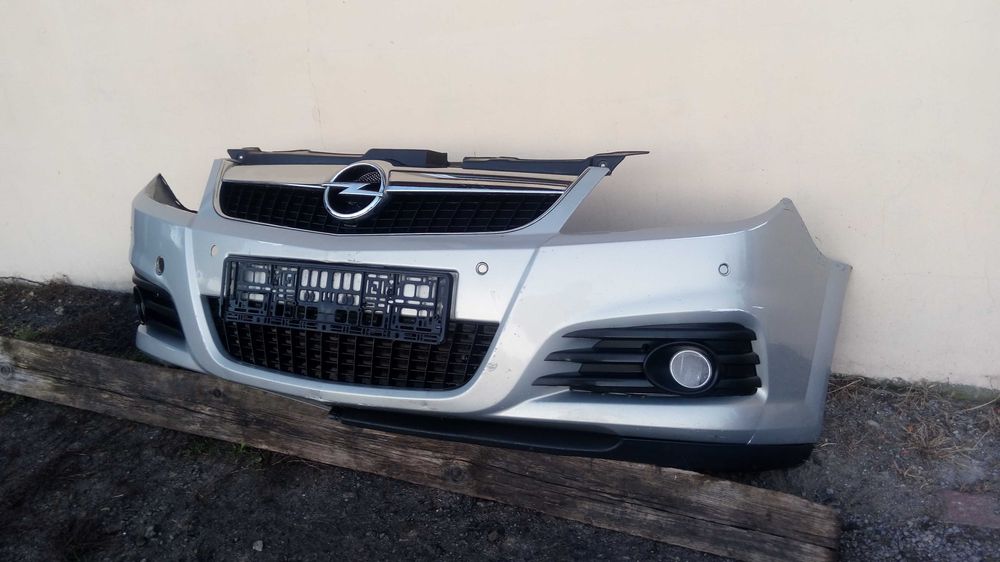 Opel Vectra C LIFT Zderzak przód przedni kompletny z grillem Z167