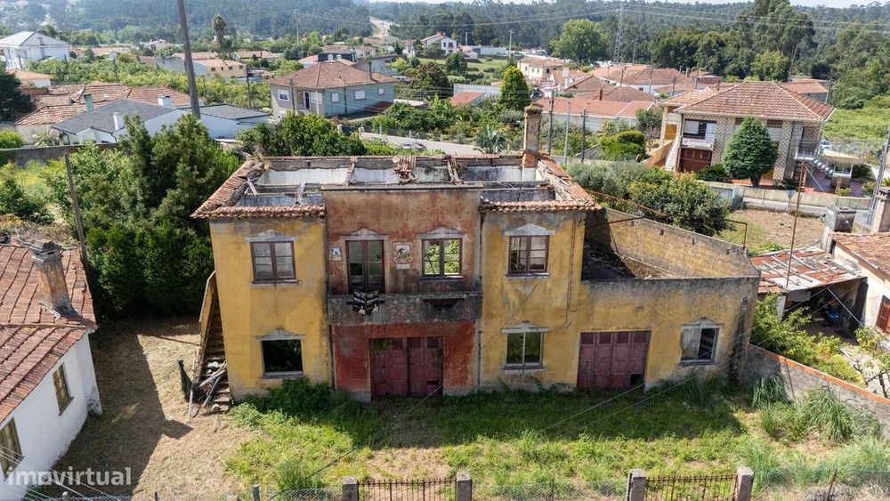 Moradia Isolada Para Recuperar (Espinho) - Jardim 1240 m2