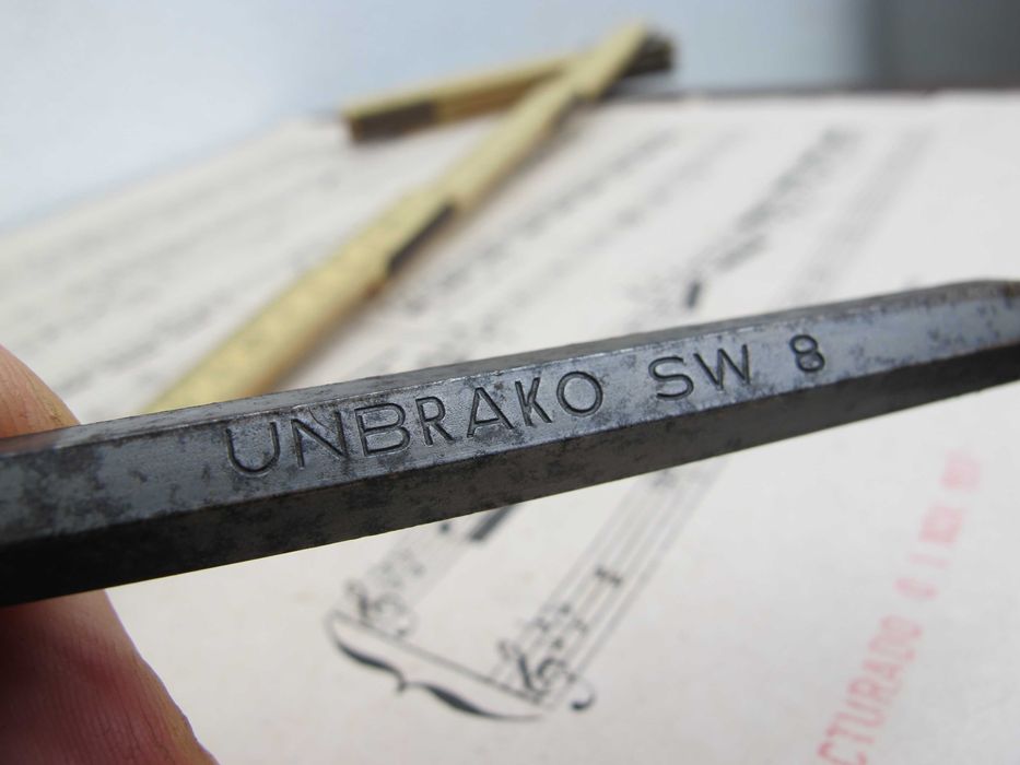 Conjunto Chaves UNBRAKO Netto & Cª Lda Antigo - Ferramenta Vintage