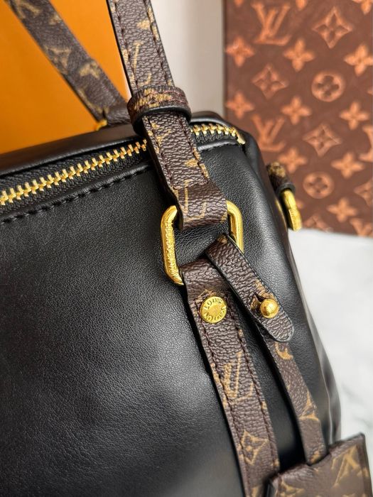 Сумка жіноча чорна Louis Vuitton Express PM шкіряна Speedy луи витон