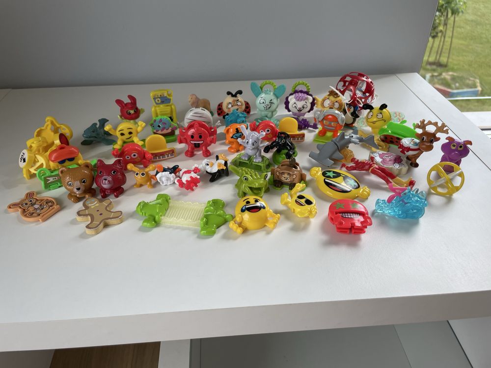 Zestae figurek kinder jajko