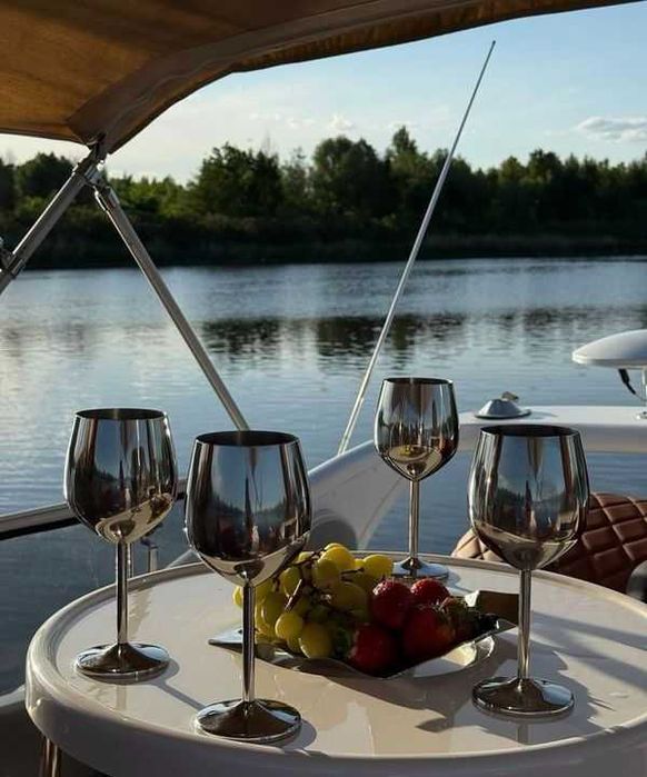 Прокат оренда катера яхти ресторан Заферано Золоче