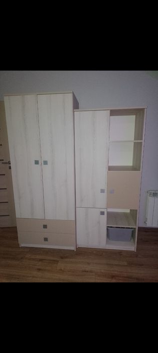 Meble młodzieżowe 5 elementów. Biurko gratis