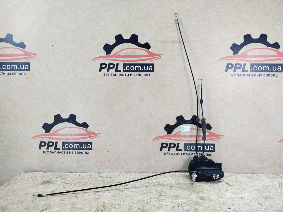 Nissan Titan 2004-2015 замок двери передней правой