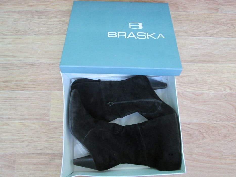 Сапоги замшевые,BRASKA, р.37. 550 грн.