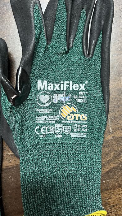 Hobby rekawice maxiflex cut 42-8743