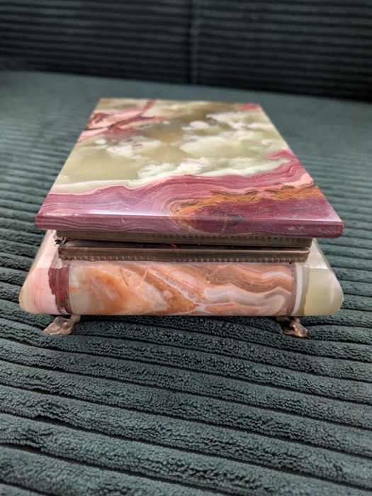 Шкатулка з оніксу, натуральний камінь