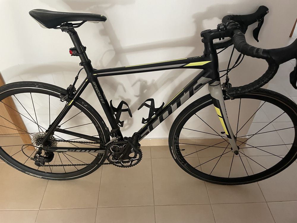 Vendo scott de estrada