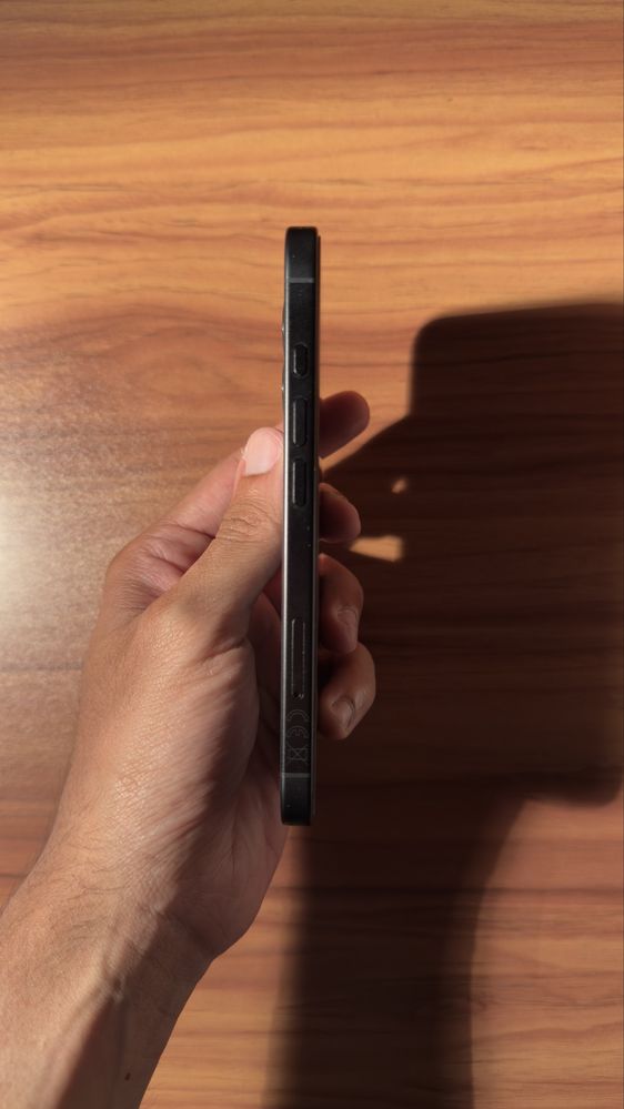 iPhone 16 256 c/3M e Fatura