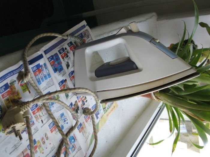 Утюг Elenberg Si-3011