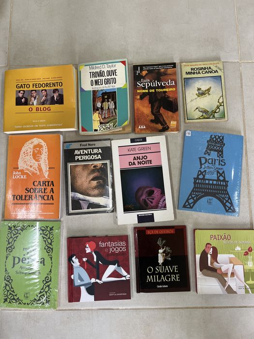 Variaedades de livros ( ler legenda)
