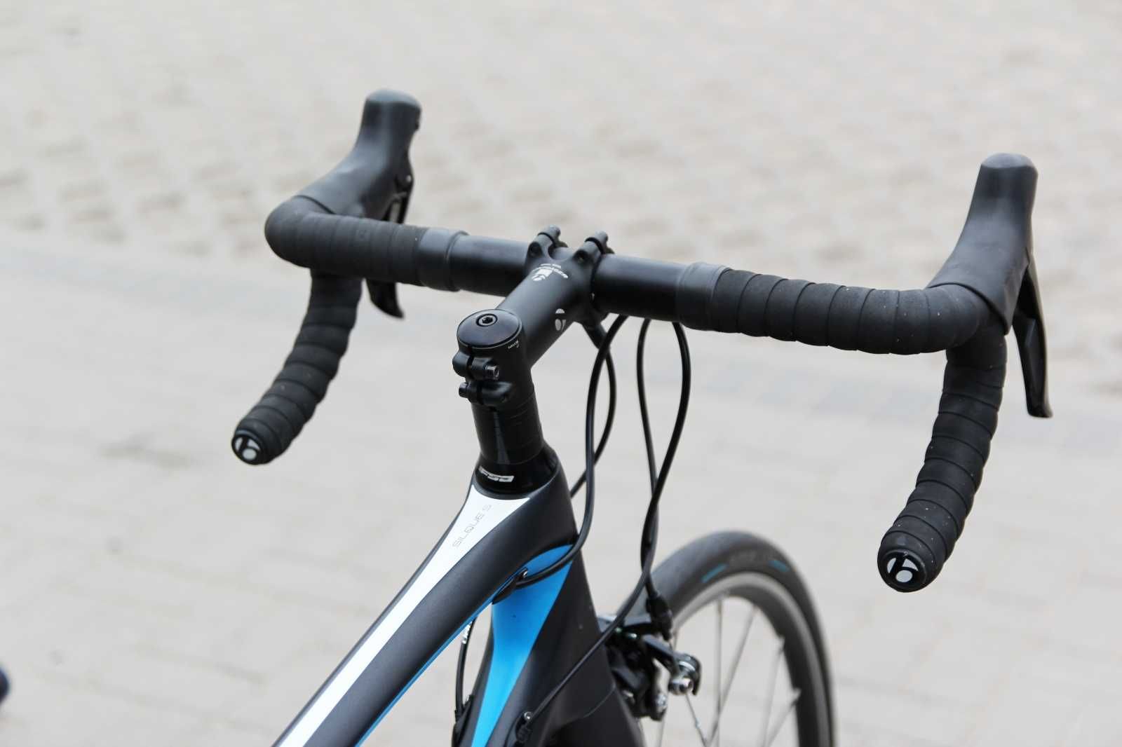 Rower szosowy TREK SILQUE S5 Carbon Shimano 105, roz. 52 Endurance