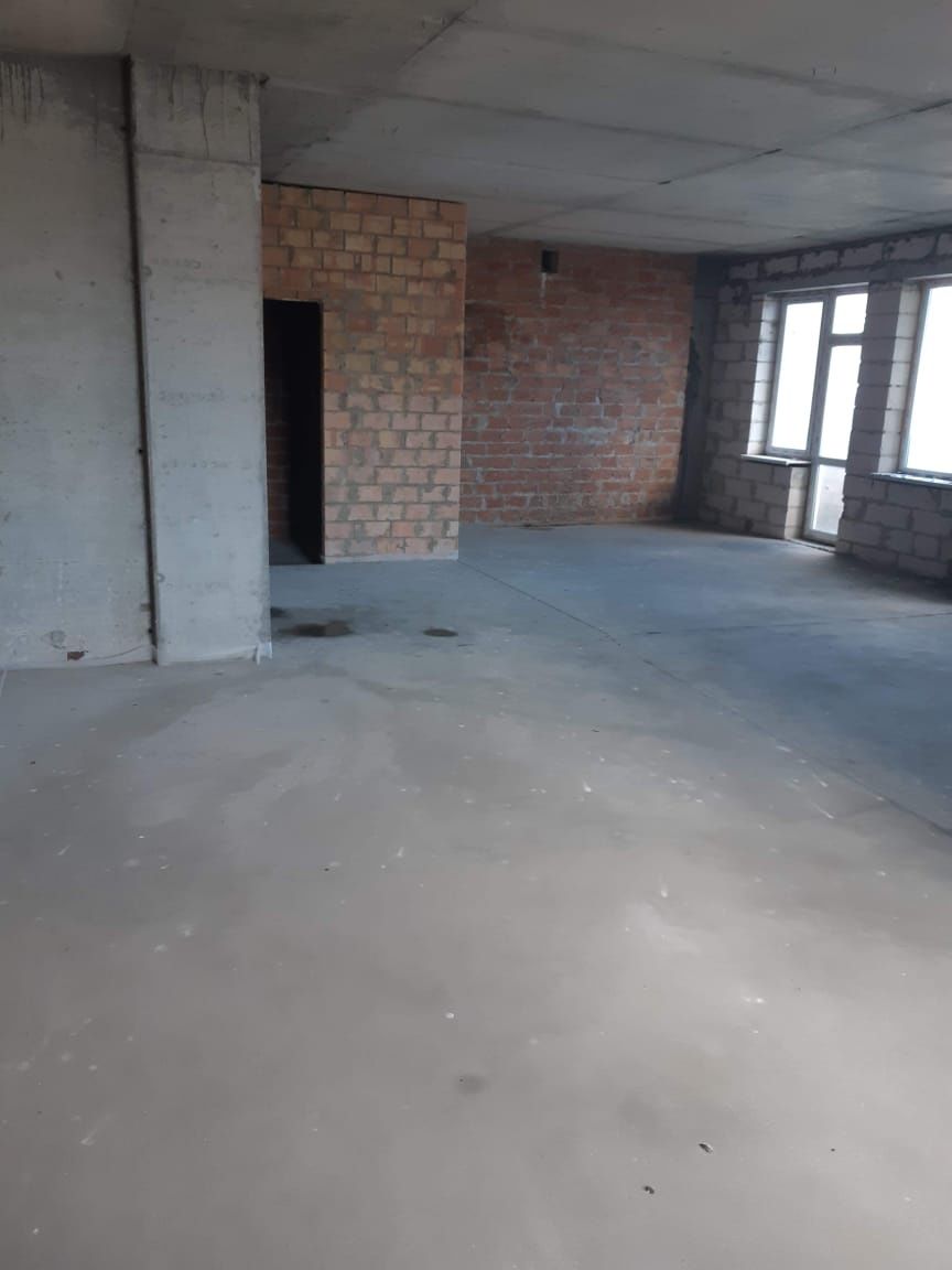 Срочно продаж  квартиру 3 комната 90 м2м