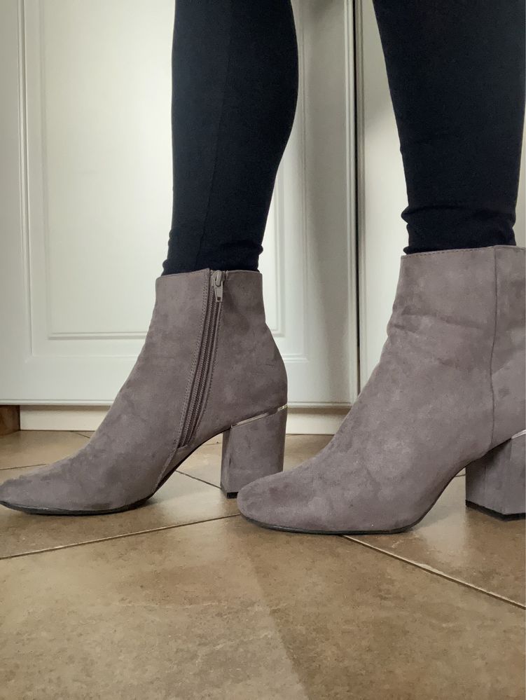 Buty botki Wiosna szare zamsz 38