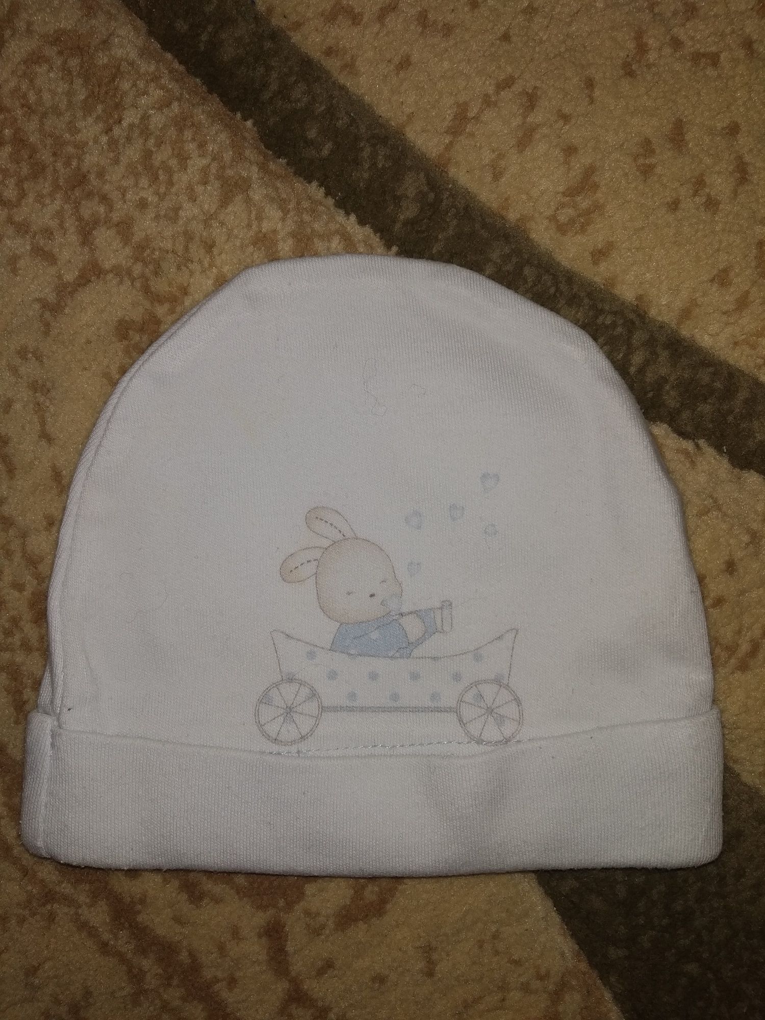Продам шапочку для новородженого