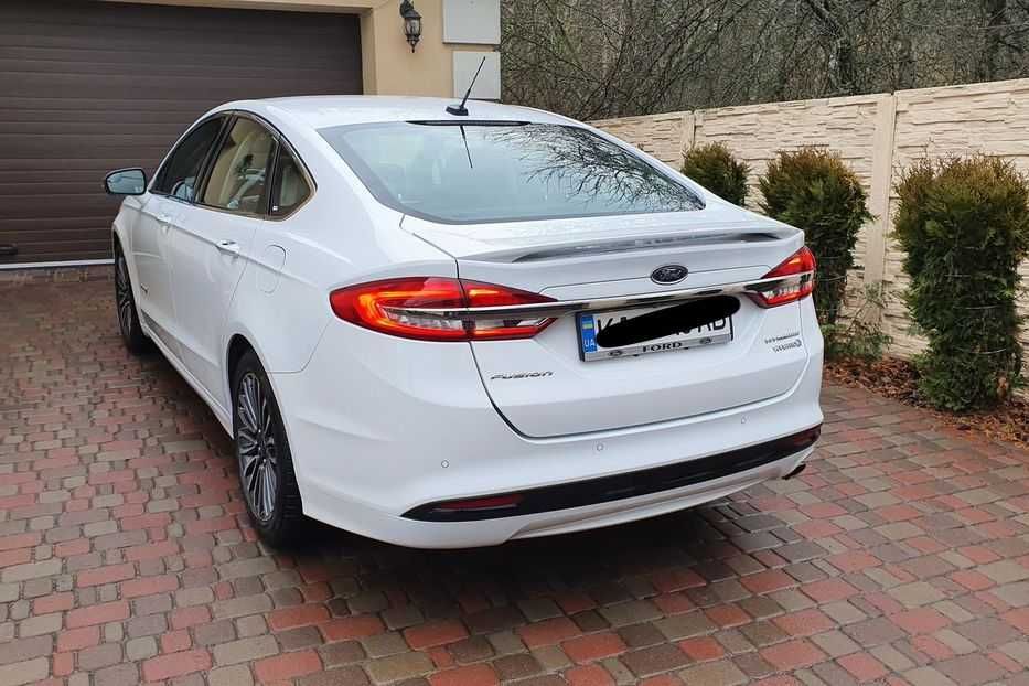 Продам Ford Fusion Hybrid TITANIUM 2018