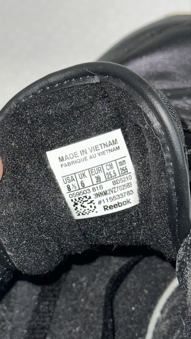 Кросівки жіночі REEBOK