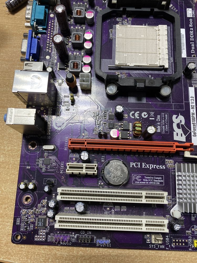 Материнська плата ECS Geforce6100PM-M2