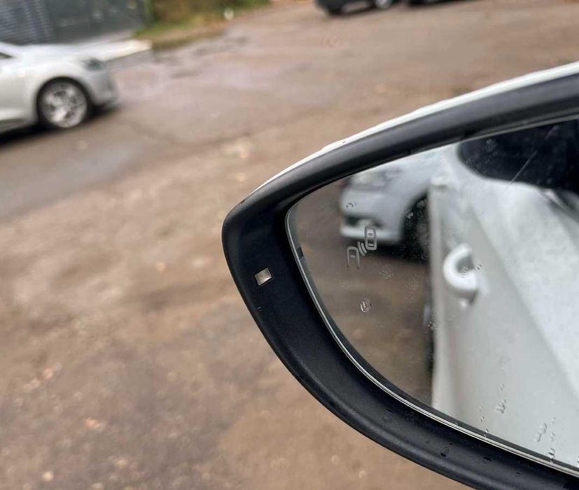 Volkswagen Passat 2017 року