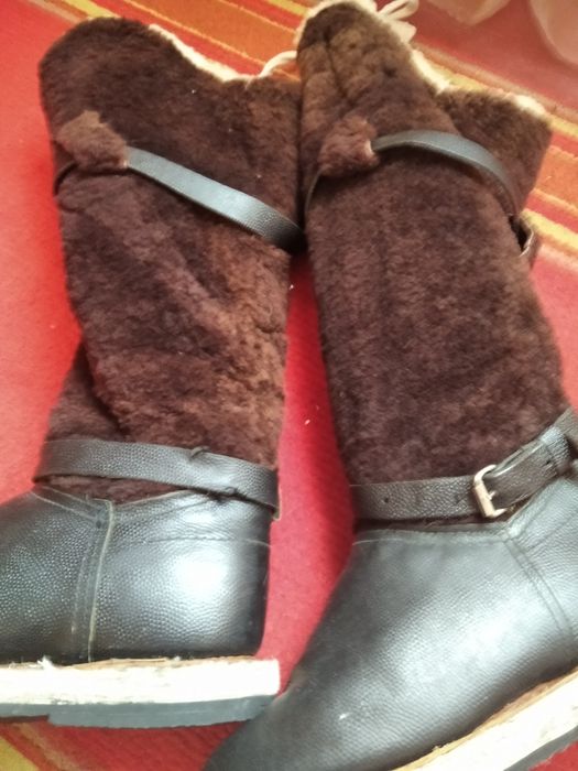 Продам Унти б/у 41-42р