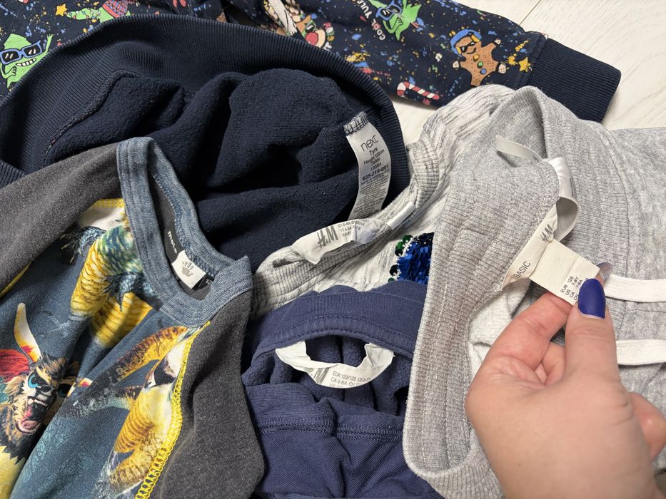 Набір одягу на хлопчика 122-128см - штани hm, кофта next, реглан