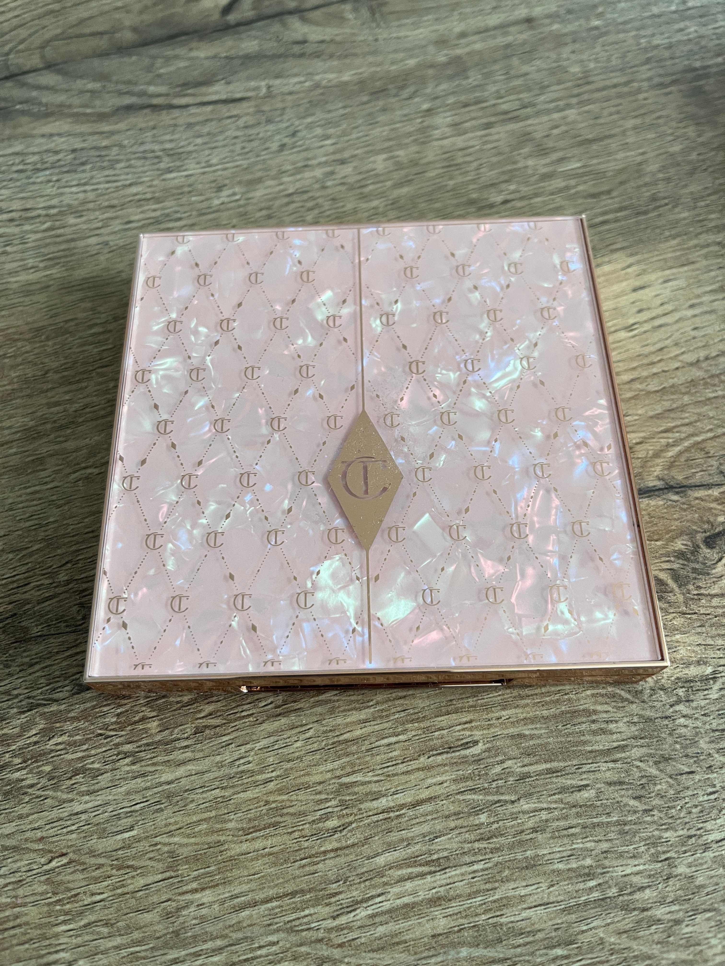 Charlotte Tilbury Pillow Talk paleta róże Medium Deep