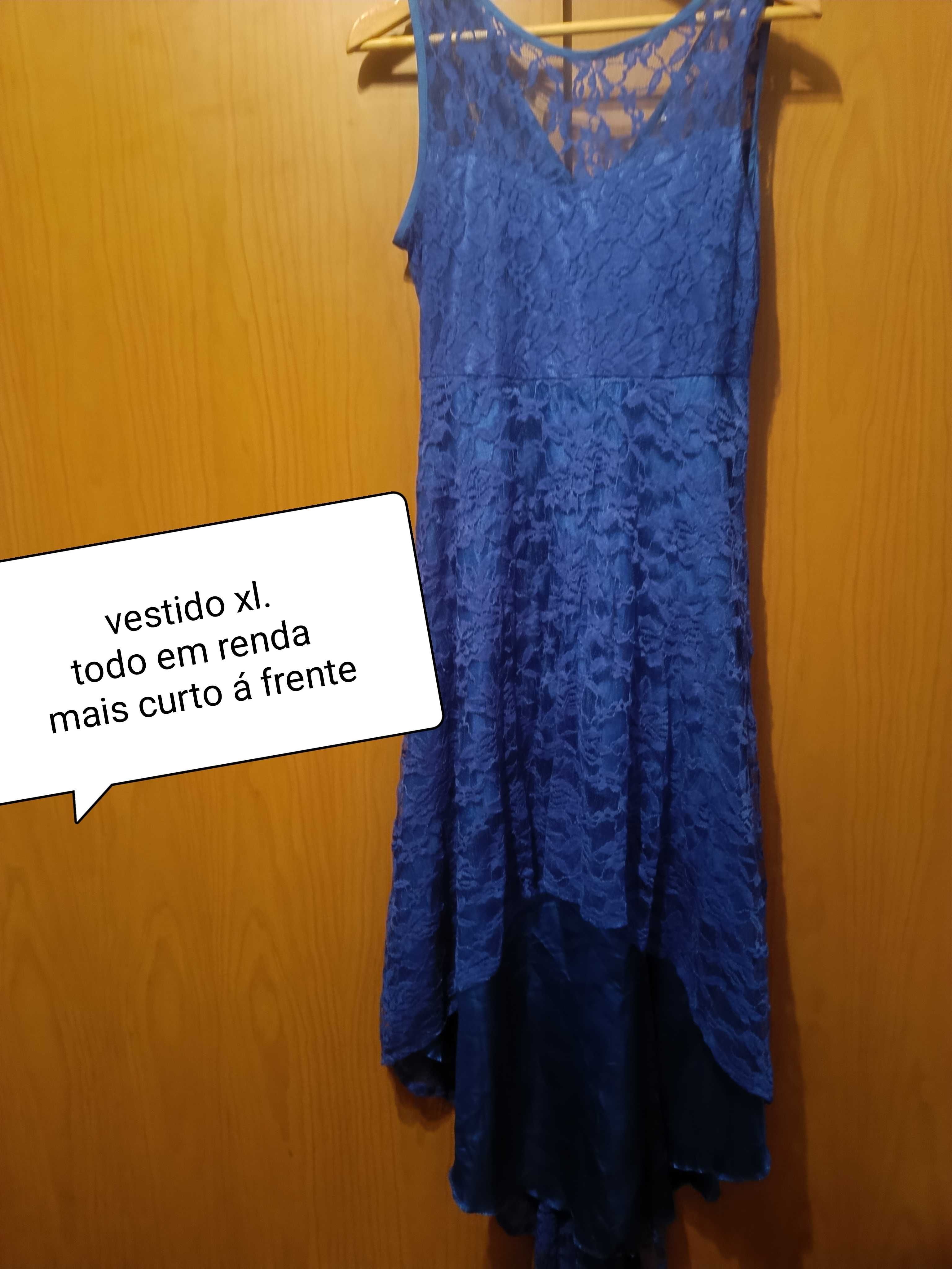 Vestido arrendando xl mais  curto á frente