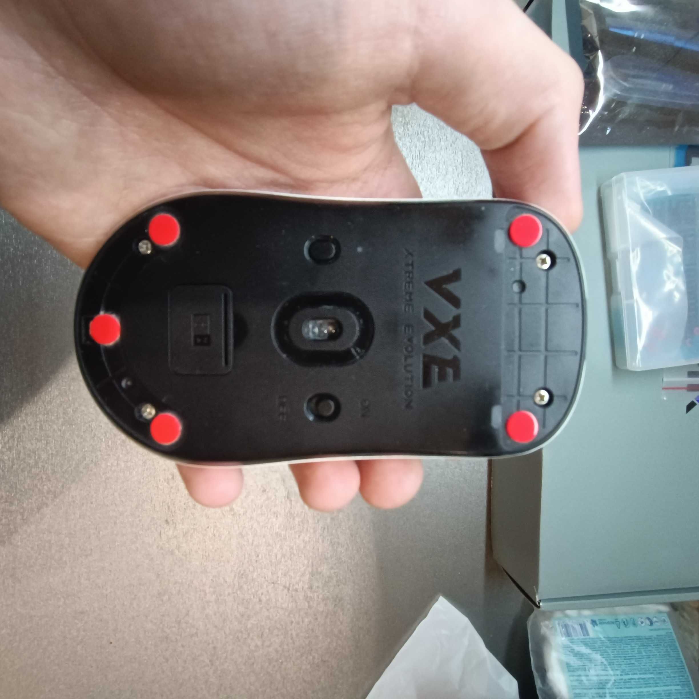 Мышка Vxe R1 pro max + глайды Xraypad Obsidian