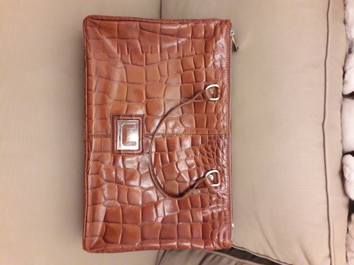 Mala/ Pasta Nova Adolfo Dominguez em pele genuína