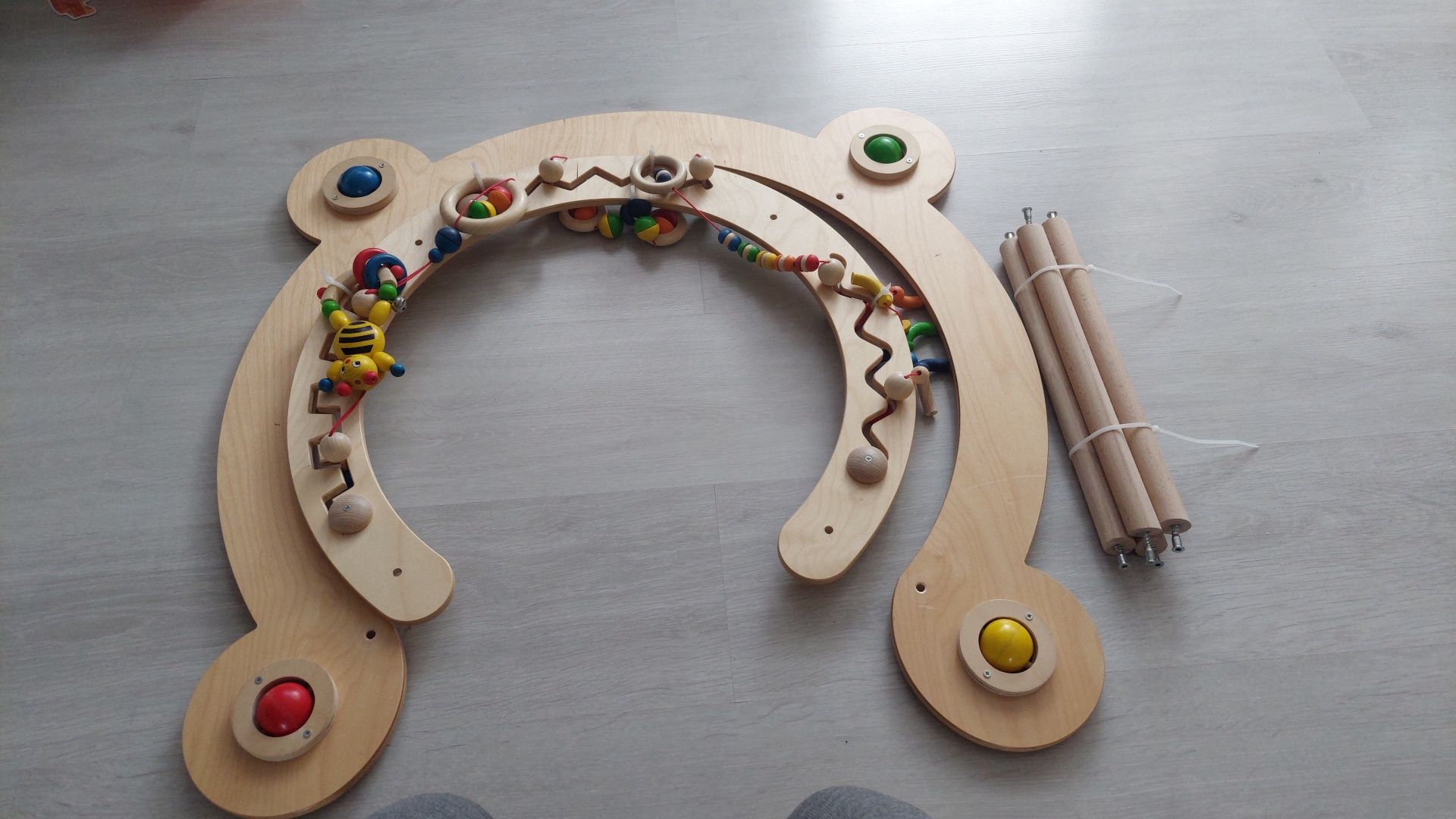 Drewniana zabawka dla dzieci