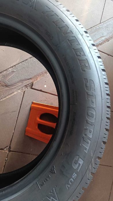 4x 235/60R18 DUNLOP WINTER SPORT 5 SUV bieżnik 7,29–7,50 mm zima 2022