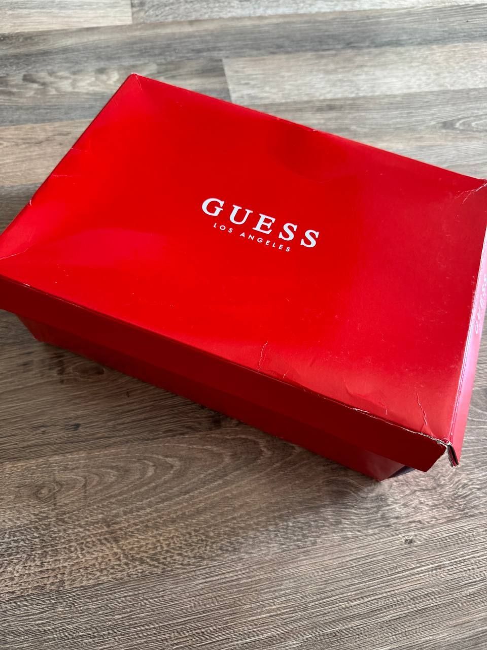 Кеди Guess нові, 41-42р