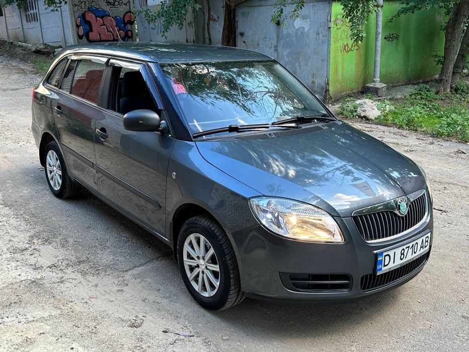 Продам Skoda Fabia 1.4 газ бенз