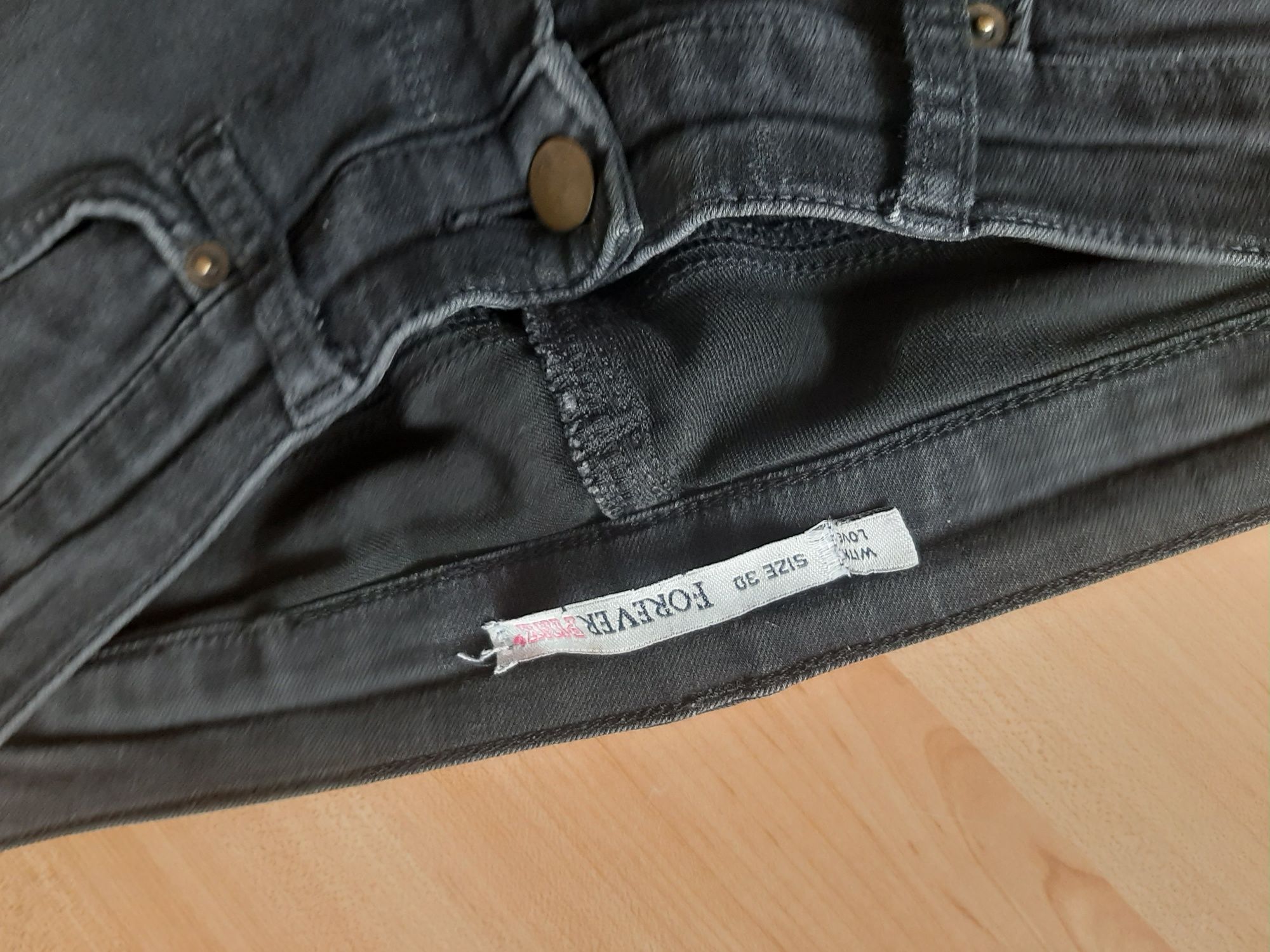 Spodnie damskie jeansowe 30