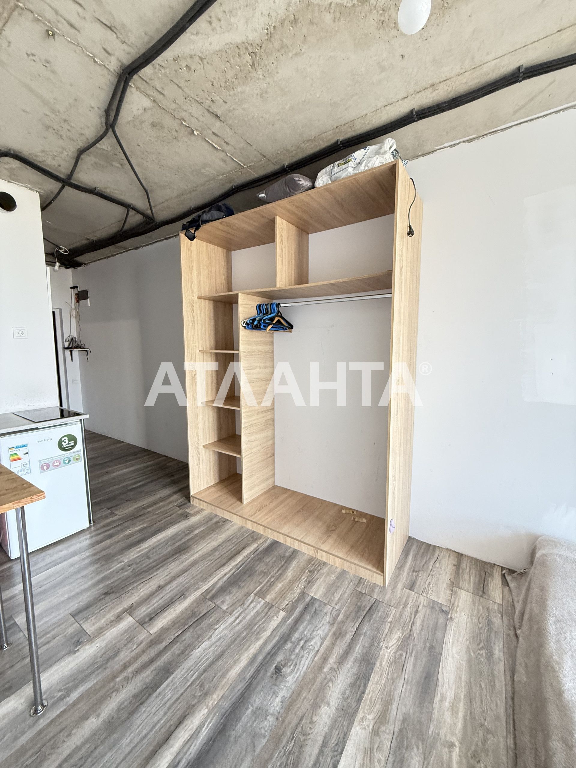 Продам 1 комнатную Квартиру  Ремонт ЖК Акварель-2