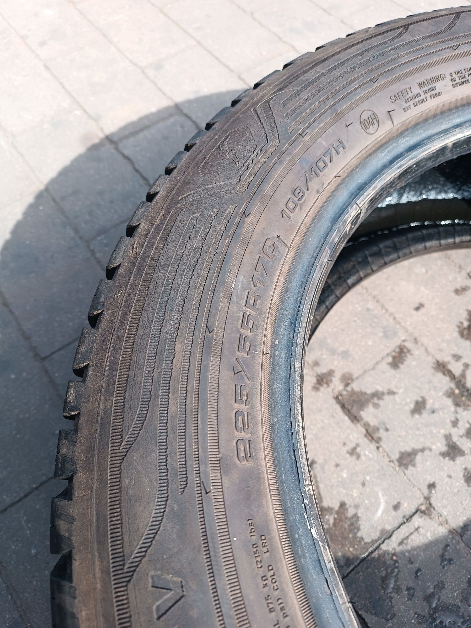 225/55R17C Goodyear Vector 4Seasons CARGO  MO-V