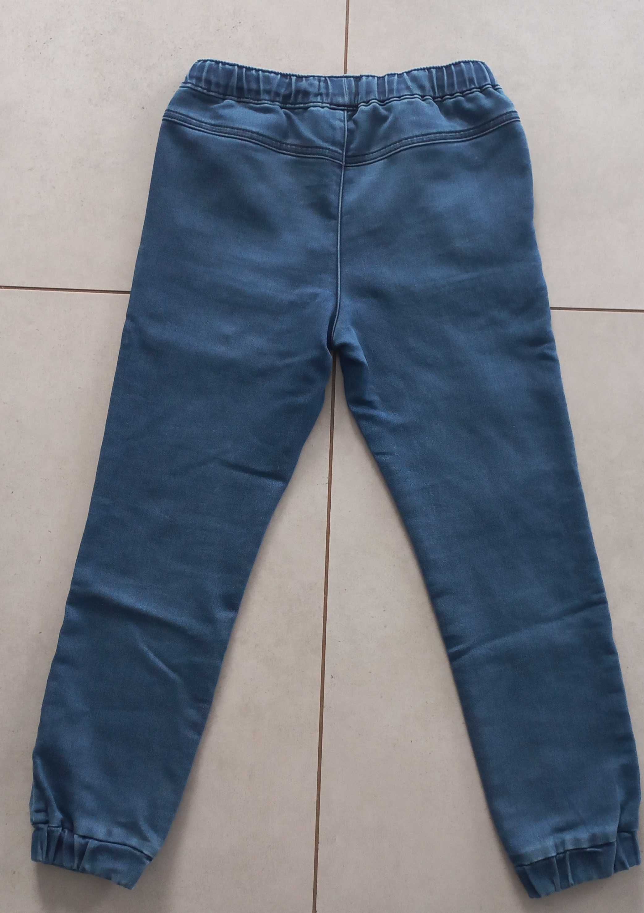 Spodnie jeansy jogger sinsay 134 zestaw szare niebieskie