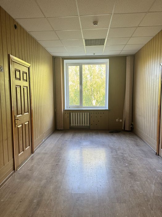 Здається в оренду офіс кабінет центр 36.6 кв.м