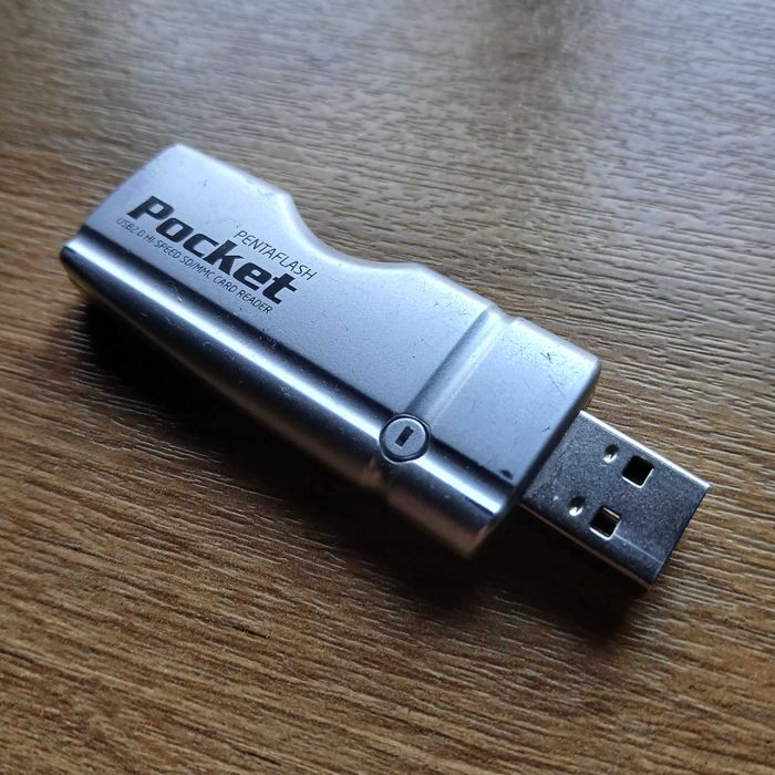Adapter na kartę SD / USB