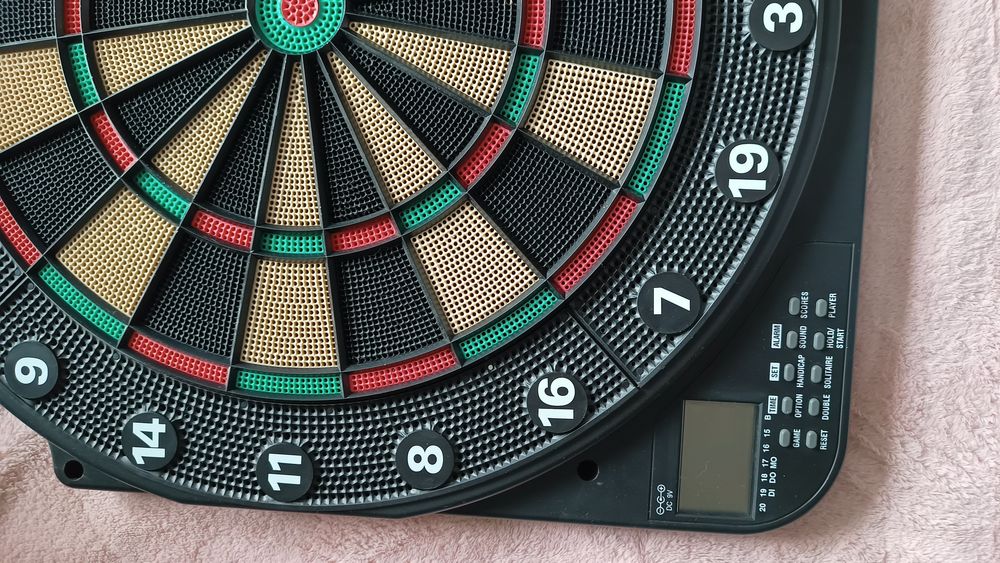 Tarcza elektroniczna do darta Harrows