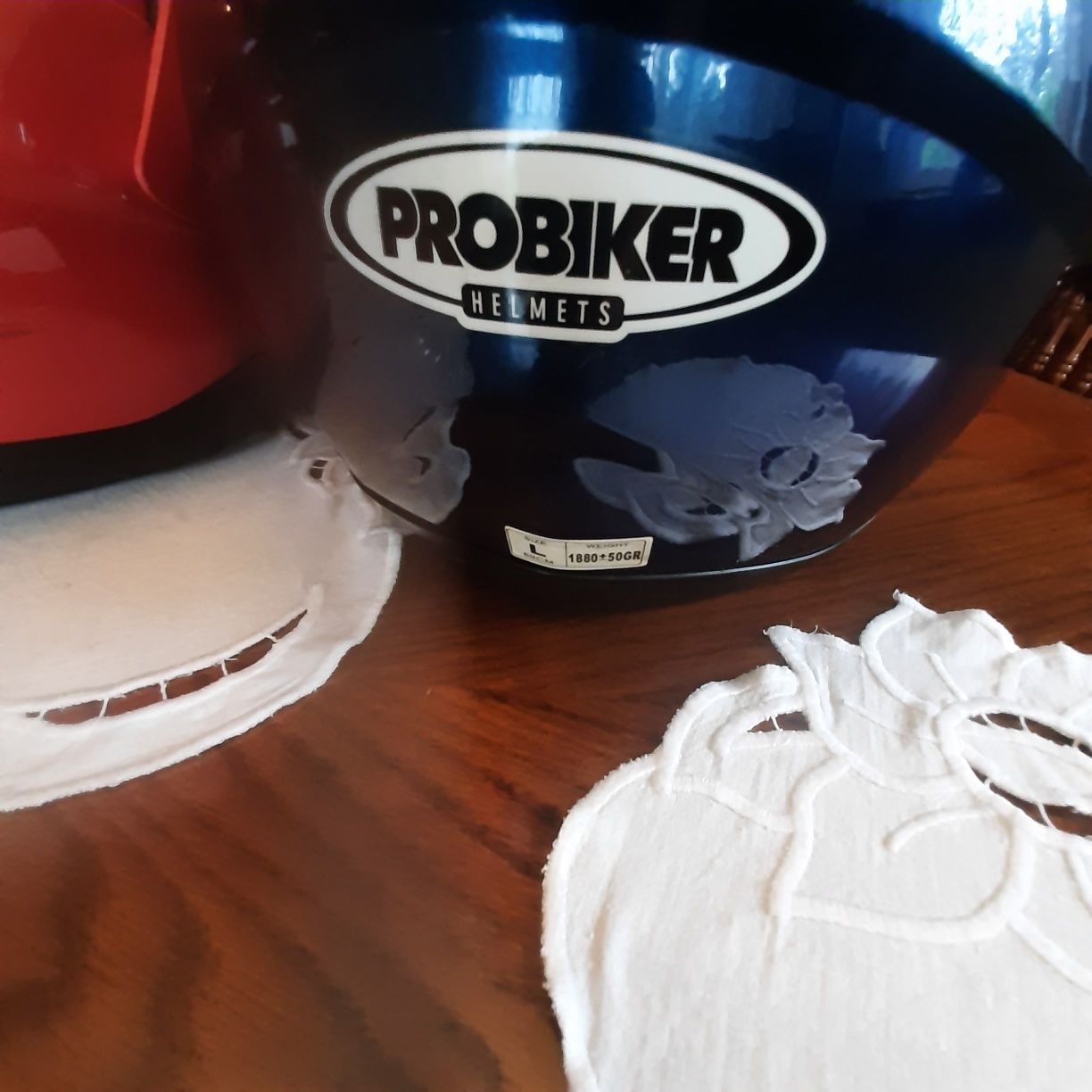Kaski na motor 2 sztuki cena podana za jedną sztukę