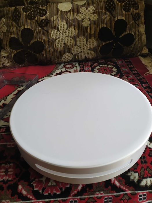 Потолочный светильник с пультом