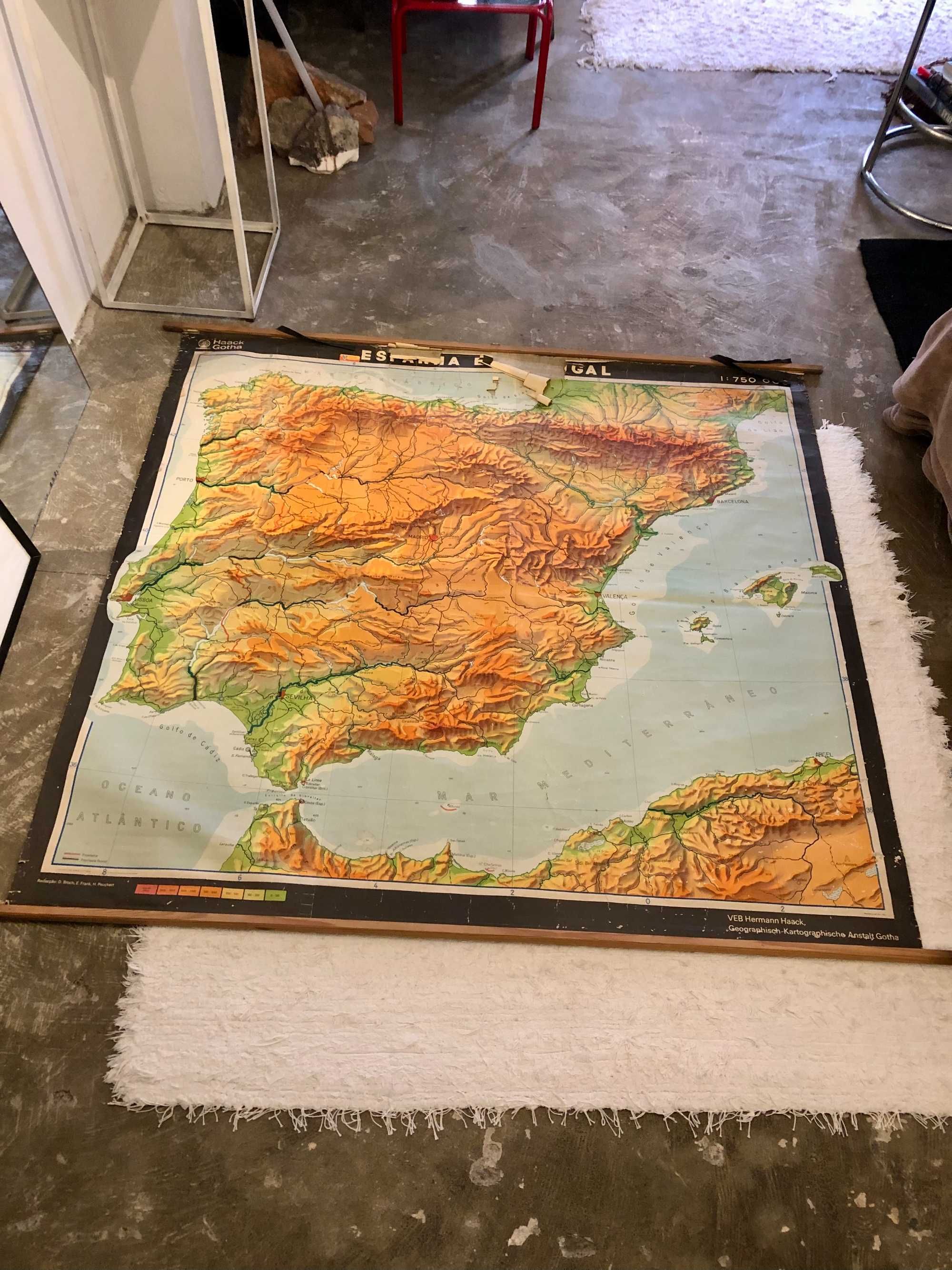 Mapa antigo de grandes dimensões - Península Ibérica