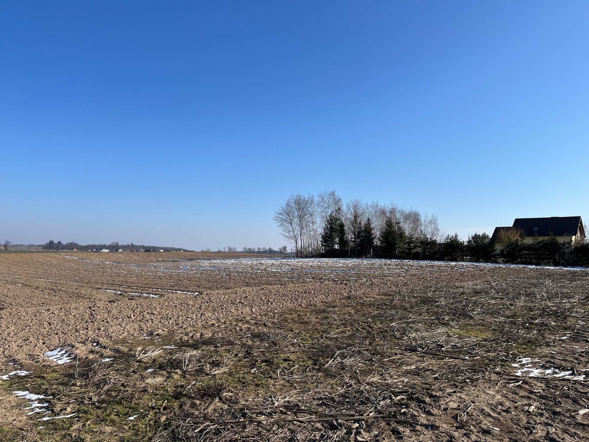 Atrakcyjna działka budowlana / 6 km od Brodnicy / wokół jeziora