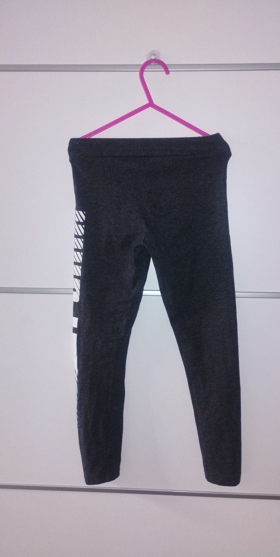 128 7-8l Puma legginsy grafit