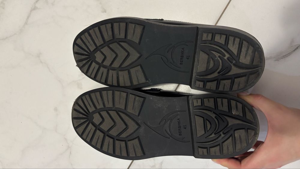 Чоловічі лофери bershka (41 розмір)